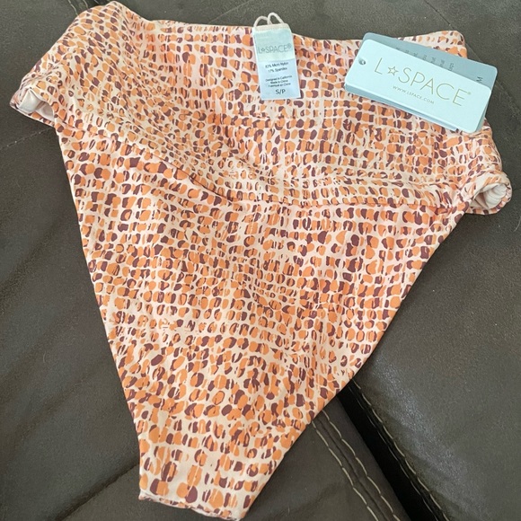 L*SPACE ❤️‍🔥 HIGH WAIST BOTTOMS NWT SIZE SMALL - Picture 5 of 5